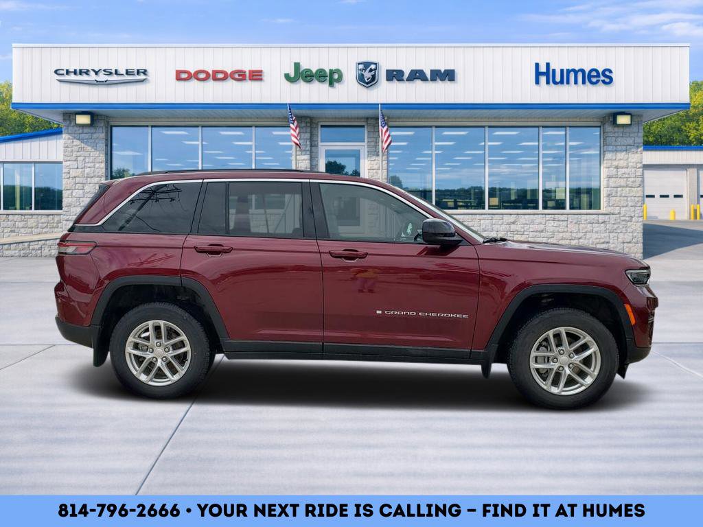 New 2025 Jeep Grand Cherokee Laredo X w/ Luxury Tech Group I image 2