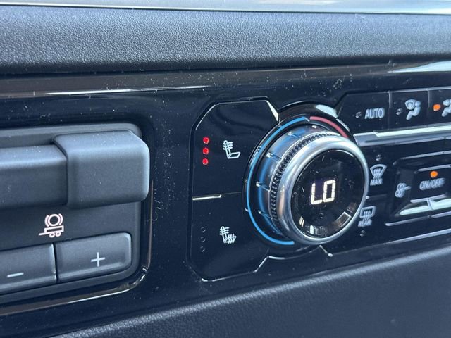 New 2026 GMC Sierra 1500 Elevation image 17