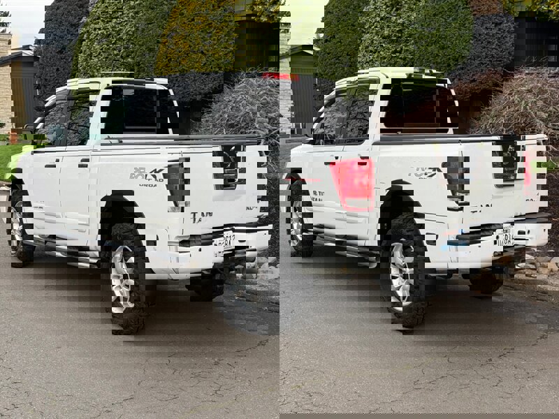 Used 2012 Nissan Titan PRO-4X image 3