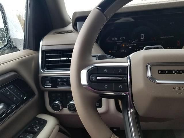 New 2026 GMC Yukon XL Denali w/ Advanced Technology Package AWD/4WD image 19