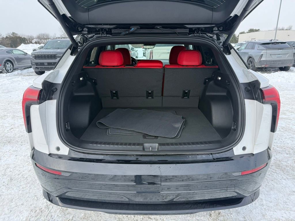 Used 2025 Chevrolet Blazer EV RS w/ Super Cruise Package image 13