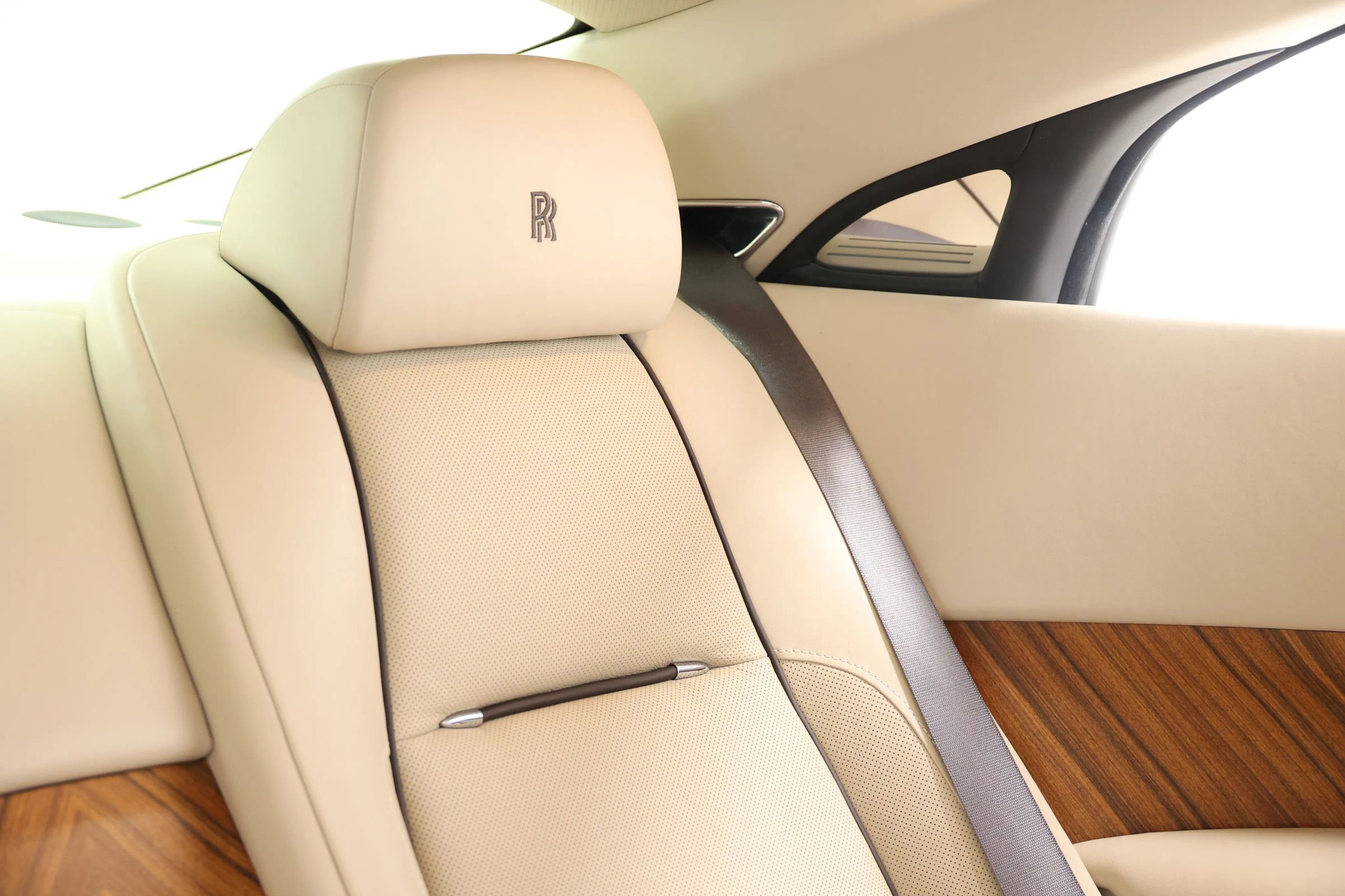 Used 2014 Rolls-Royce Wraith image 89