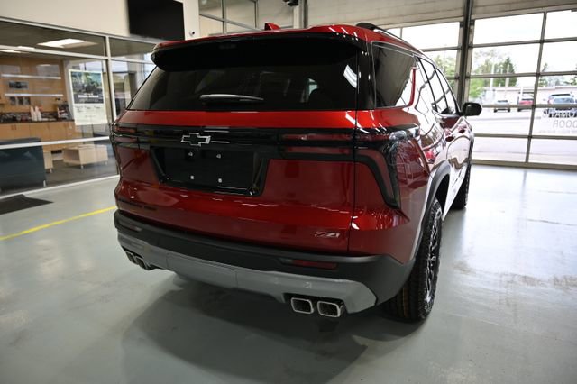 New 2026 Chevrolet Traverse Z71 w/ Driver Confidence Package AWD/4WD image 5