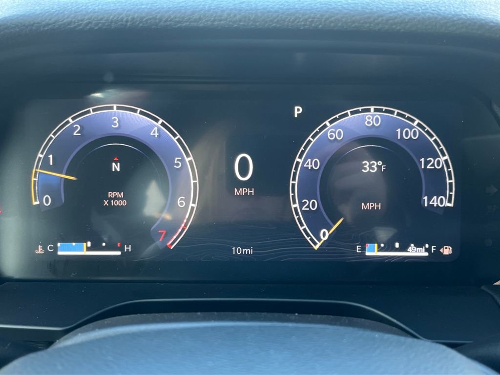 New 2025 Jeep Grand Cherokee Altitude image 17