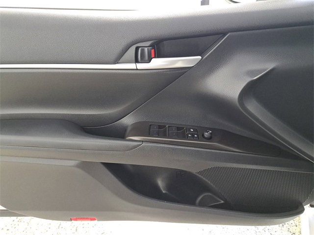 Used 2023 Toyota Camry LE image 21