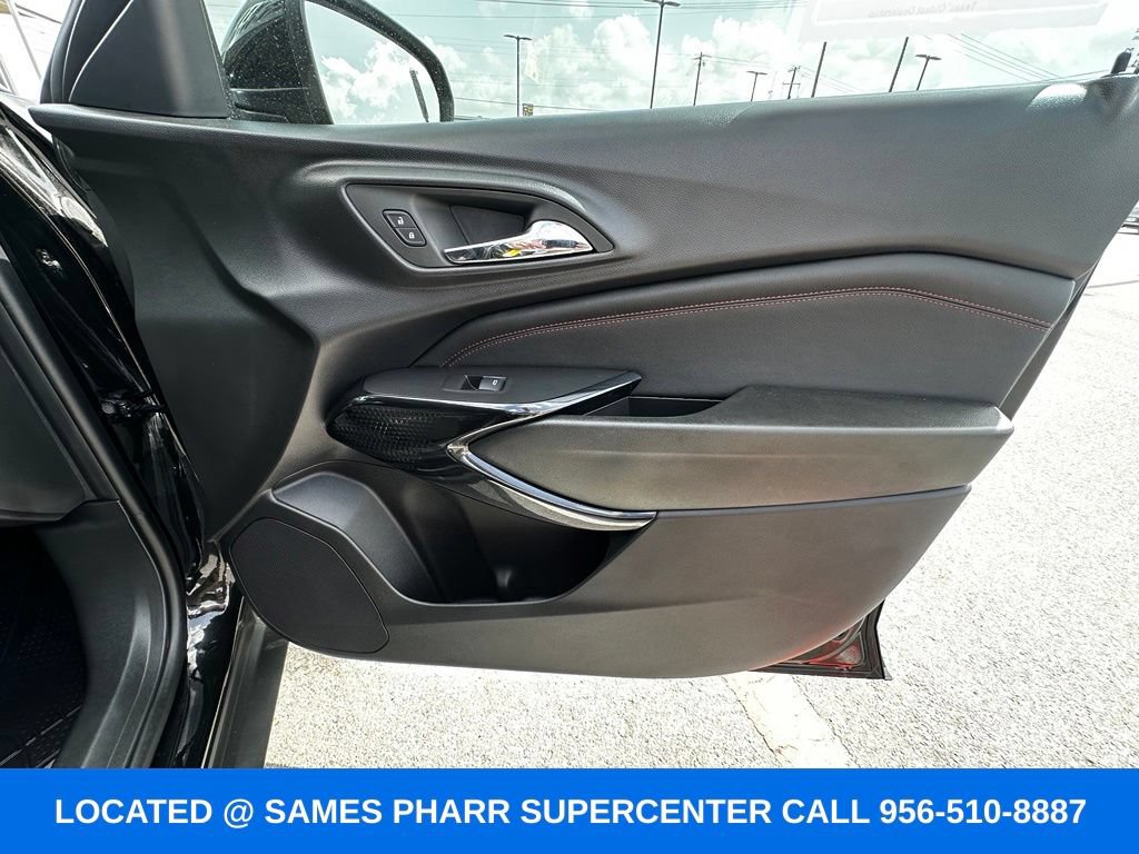 Used 2026 Chevrolet Trax RS w/ Driver Confidence Package FWD image 24