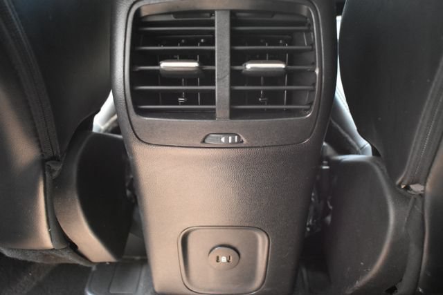 Used 2023 Ford Escape Platinum AWD/4WD image 36