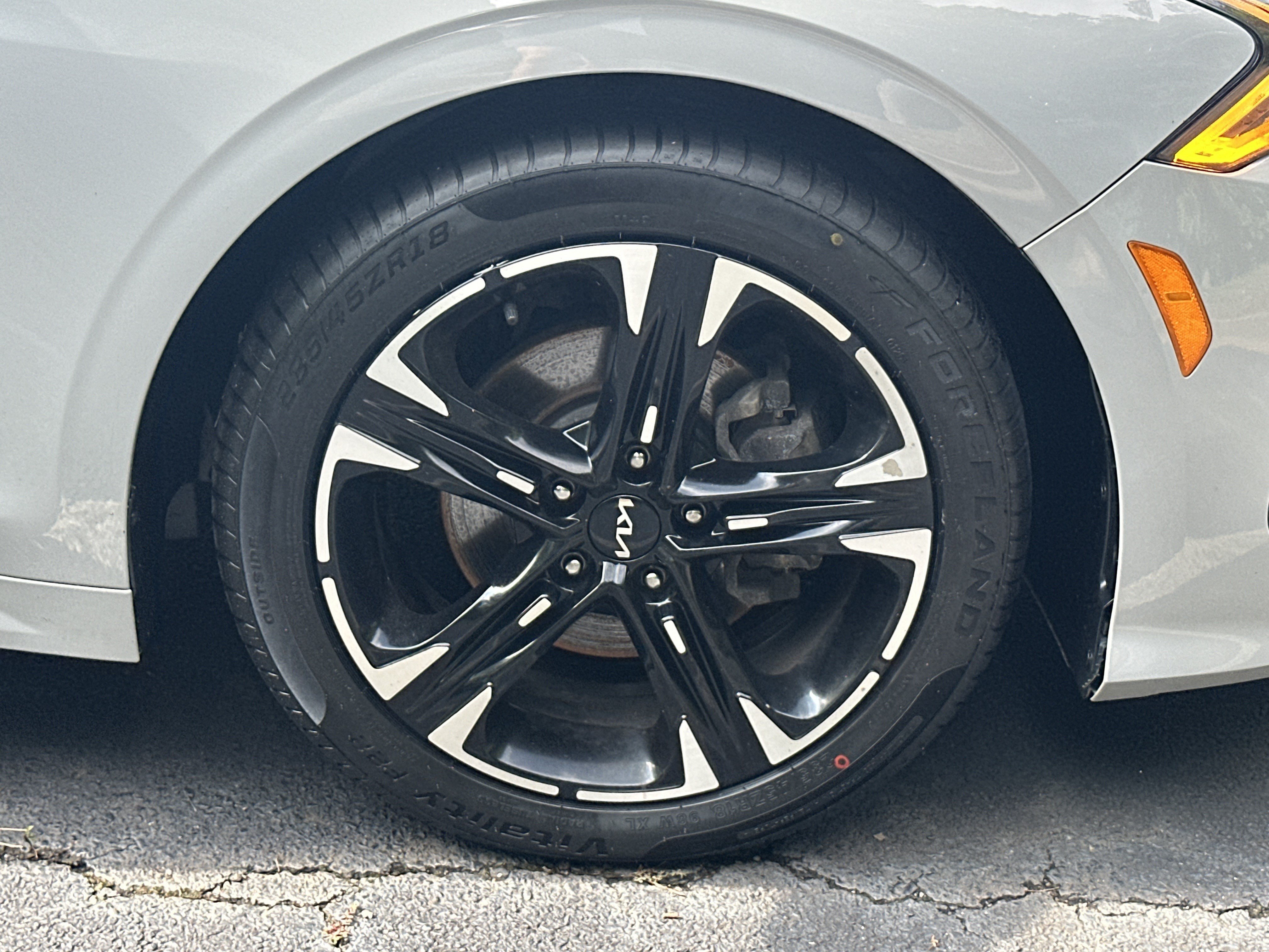 Used 2022 Kia K5 GT-Line FWD image 15