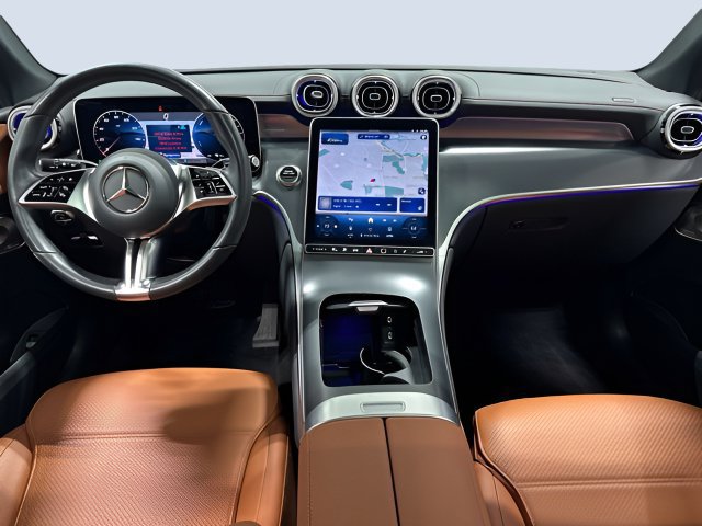 Certified 2025 Mercedes-Benz GLC 350e 4MATIC image 13