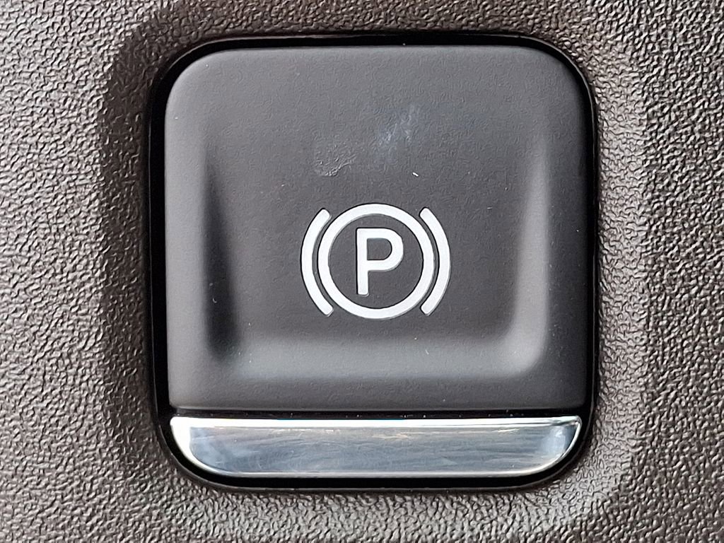 Used 2026 GMC Sierra 2500 SLE w/ Preferred Package image 23