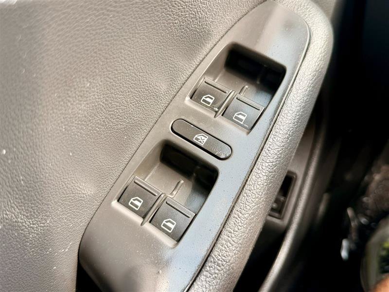 Used 2017 Volkswagen Jetta SE FWD image 20