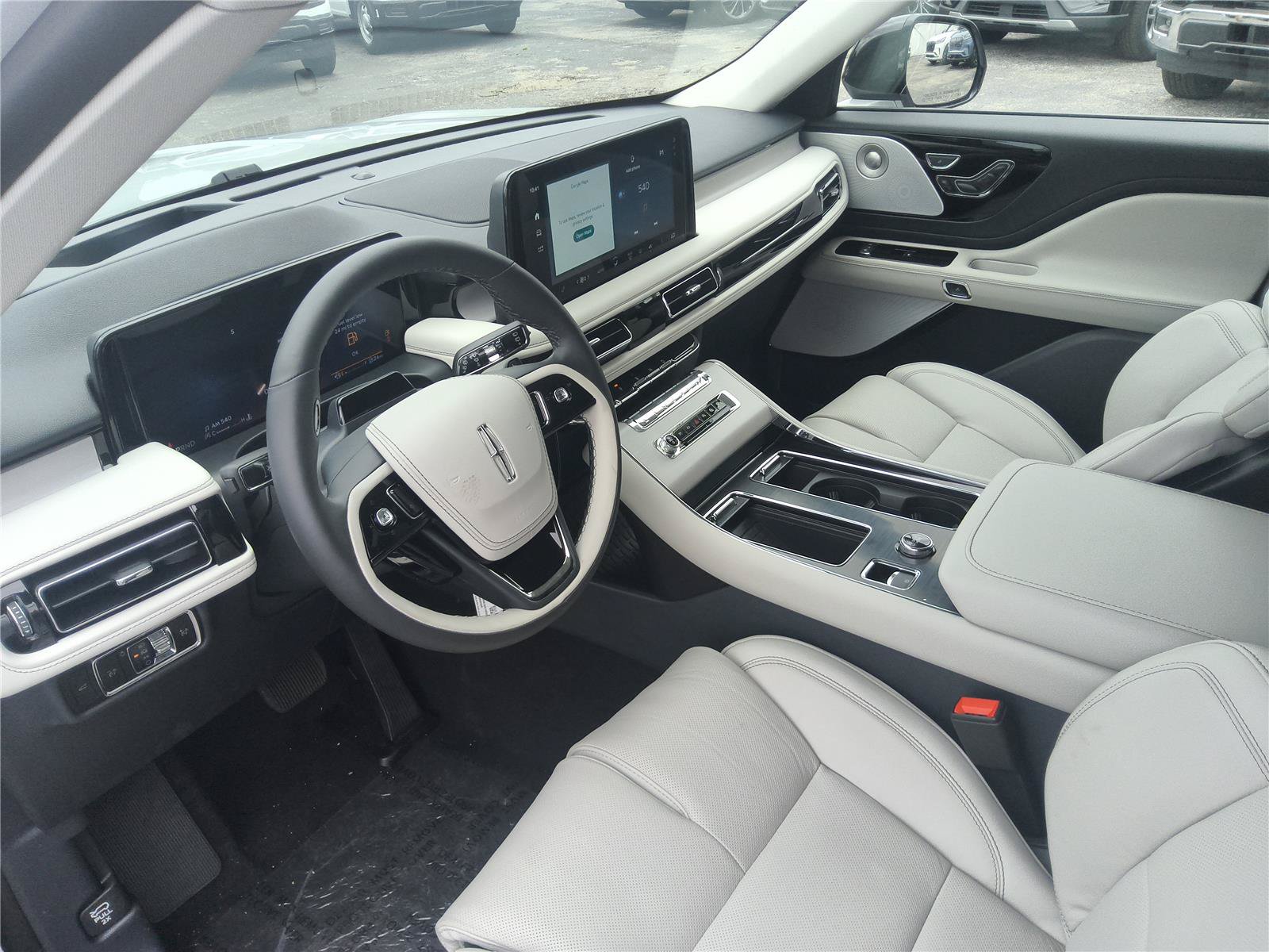 New 2027 Lincoln Aviator Reserve AWD/4WD image 13