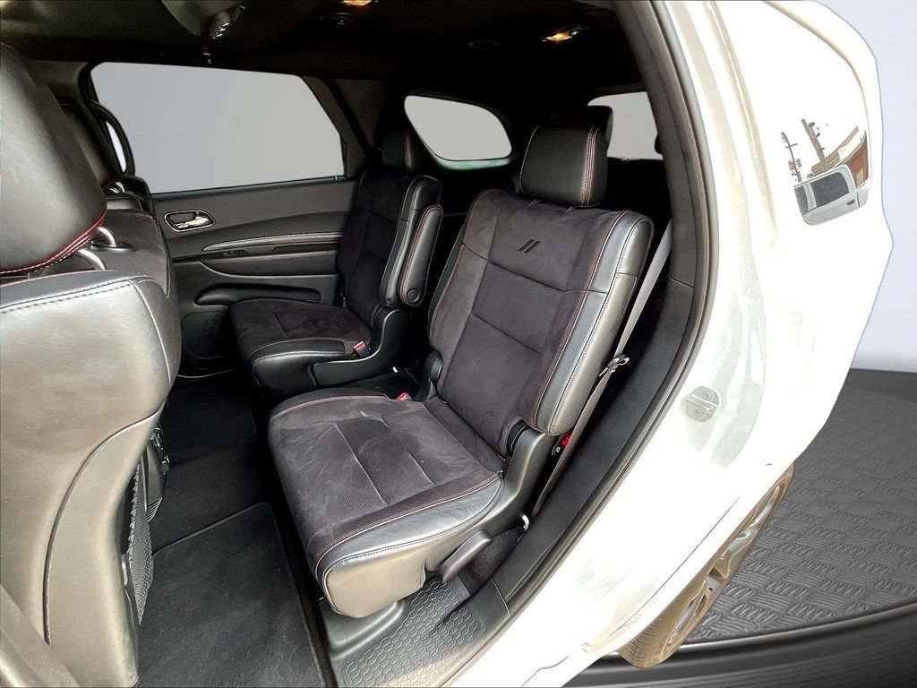 Used 2023 Dodge Durango R/T w/ Tow 'N Go Package AWD/4WD image 26