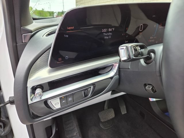 Used 2024 Cadillac Lyriq Luxury AWD/4WD image 23