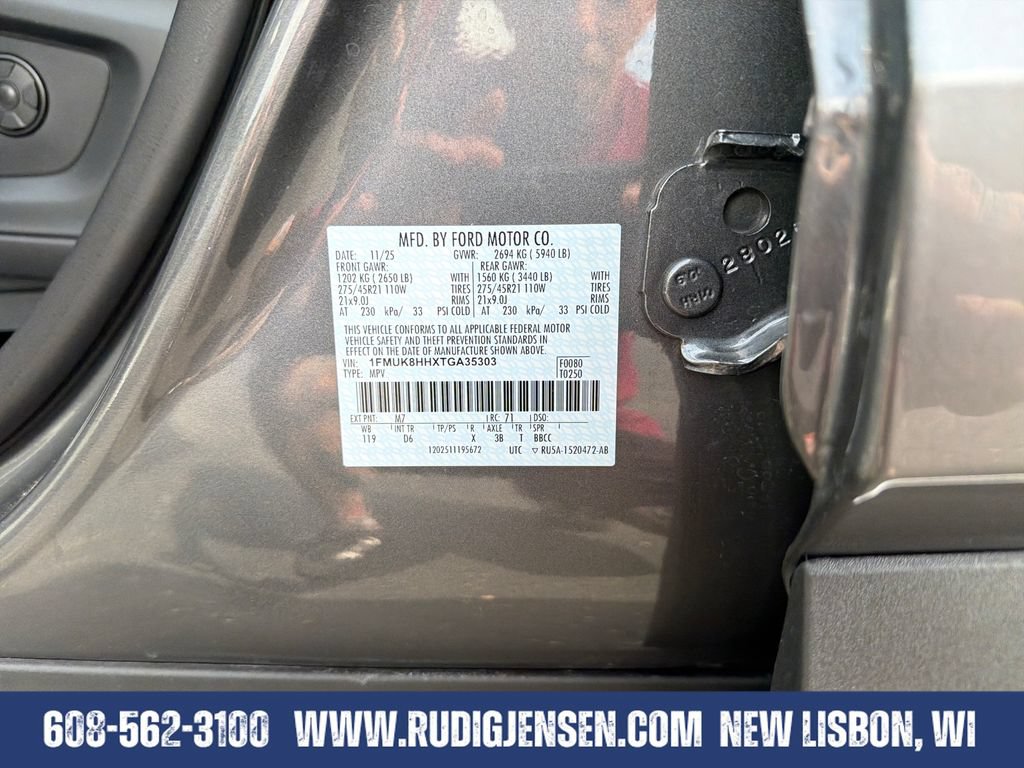 Used 2026 Ford Explorer Platinum w/ LUX Leather Package AWD/4WD image 29