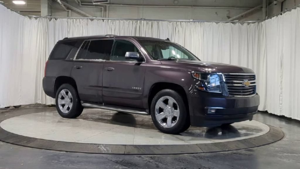Used 2015 Chevrolet Tahoe LTZ AWD/4WD image 3