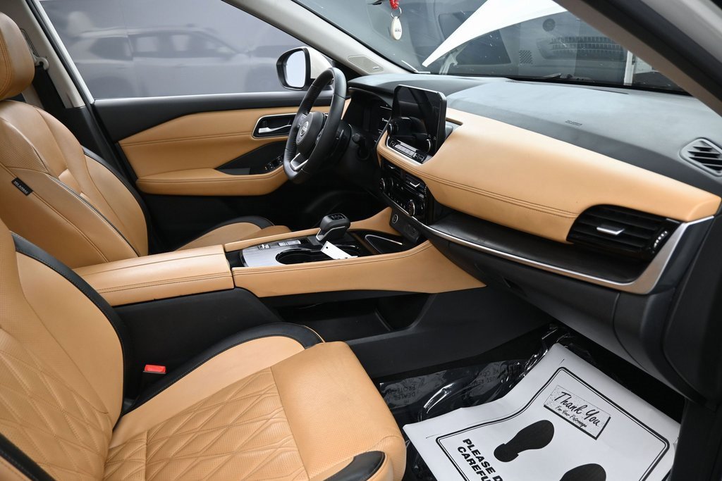 Used 2022 Nissan Rogue Platinum w/ Head-Up Display Package image 44