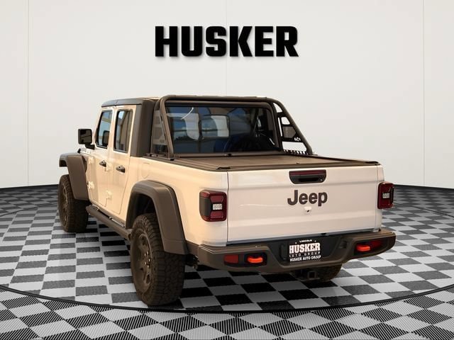 Used 2023 Jeep Gladiator Mojave w/ Cold Weather Group AWD/4WD image 6