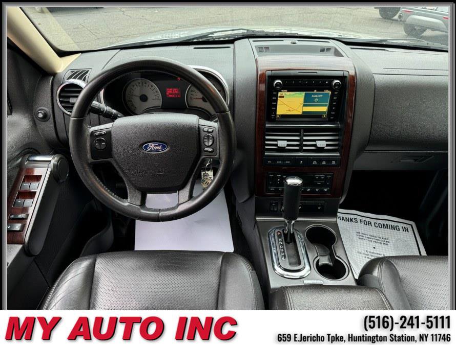 Used 2010 Ford Explorer Limited image 12