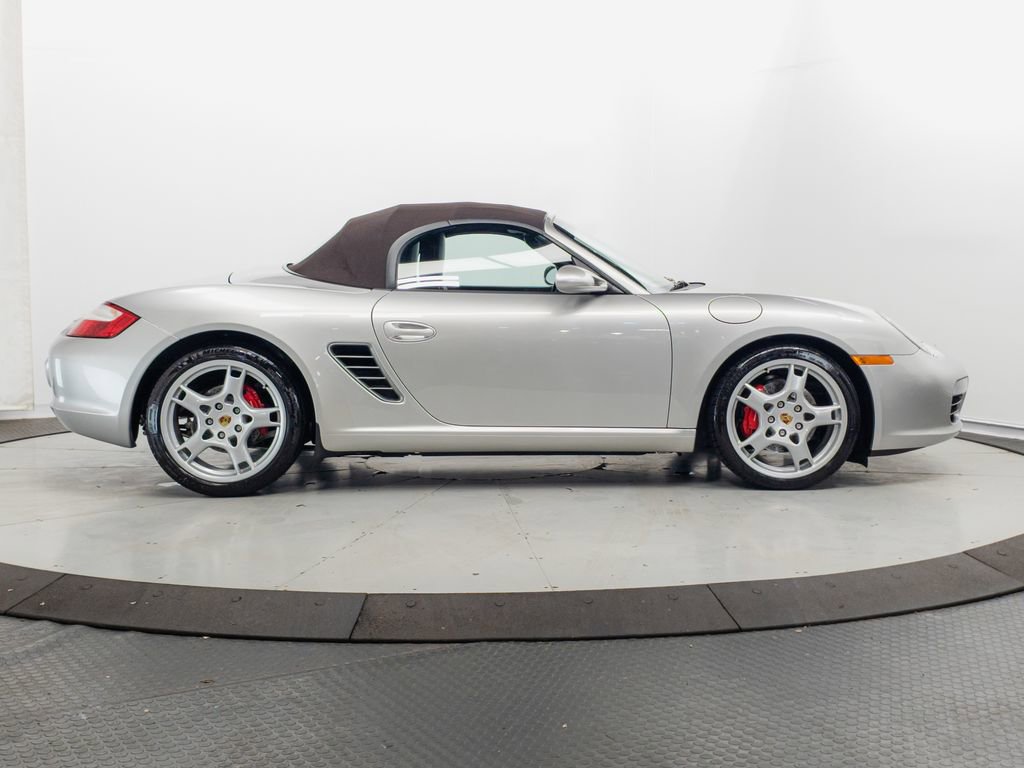 Used 2005 Porsche Boxster S RWD image 22