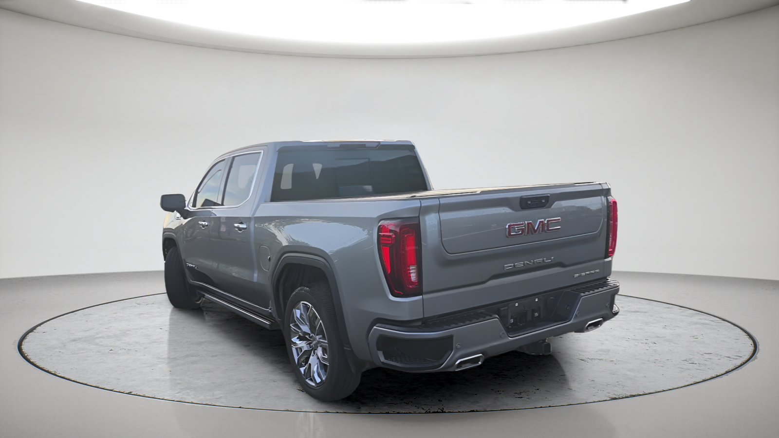 Used 2025 GMC Sierra 1500 Denali w/ Denali Reserve Package AWD/4WD image 9