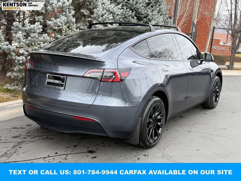 Used 2023 Tesla Model Y Long Range image 9