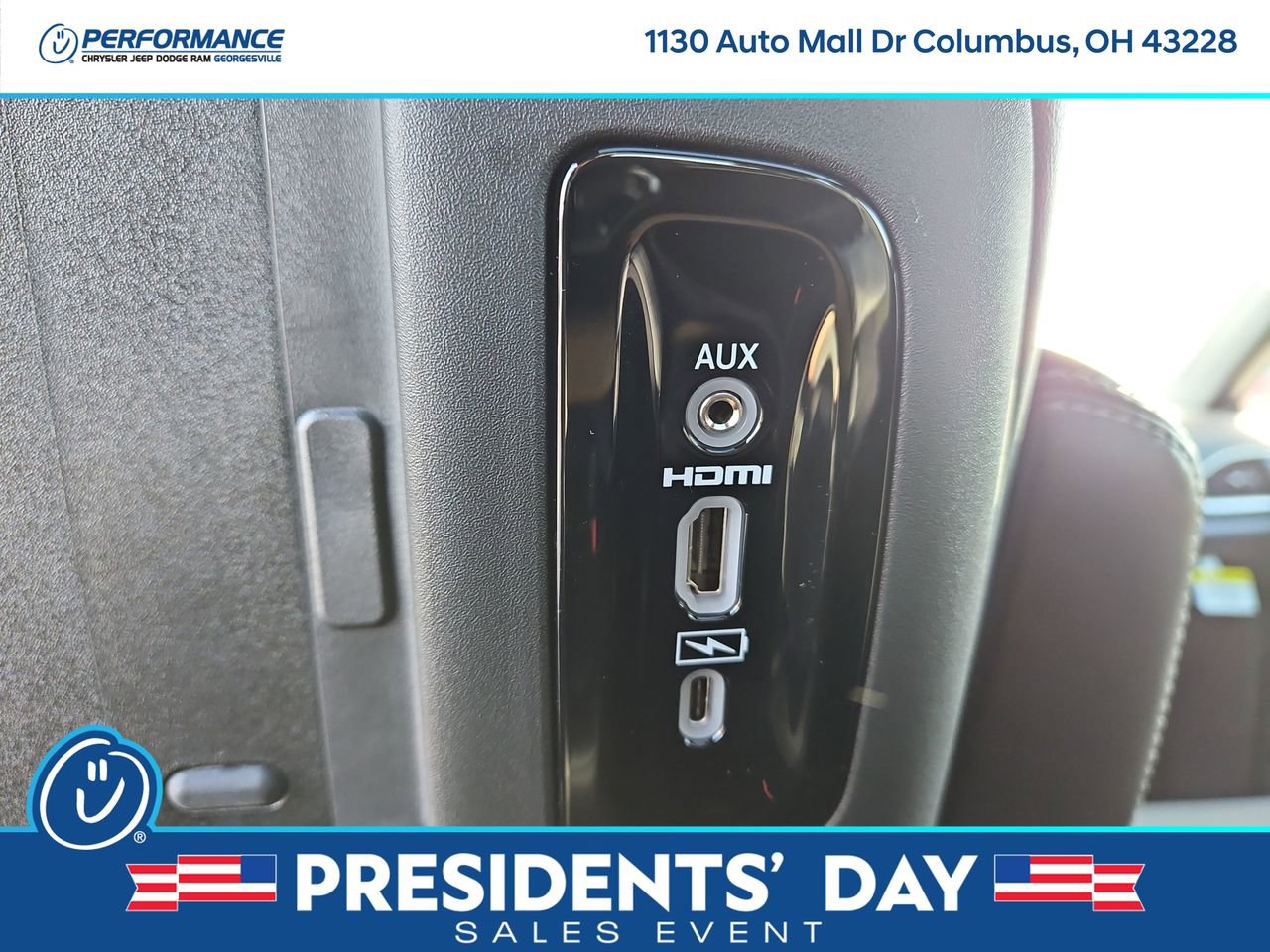 New 2026 Chrysler Pacifica Select image 19