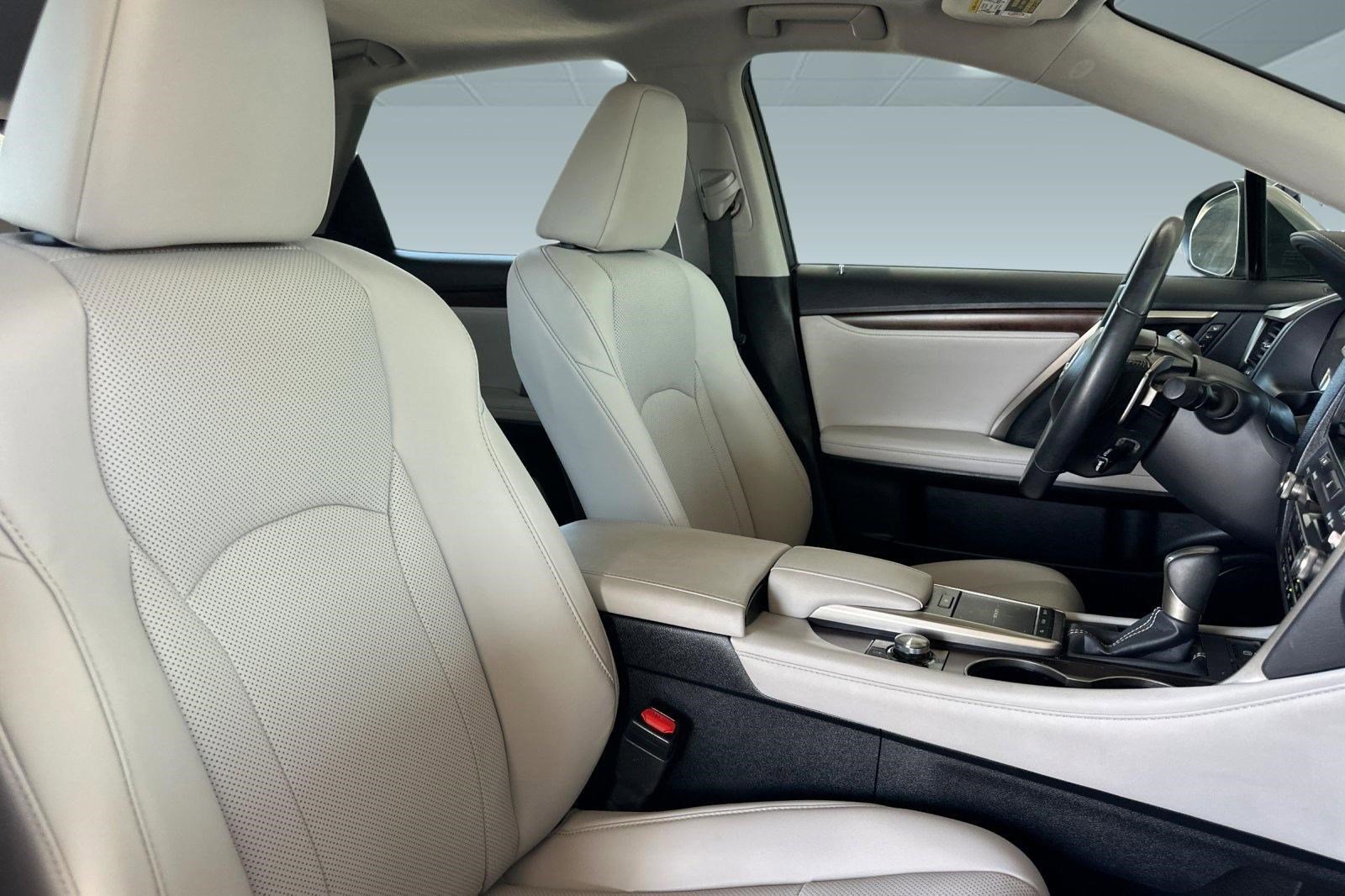 Certified 2022 Lexus RX 450h AWD w/ Premium Package image 31