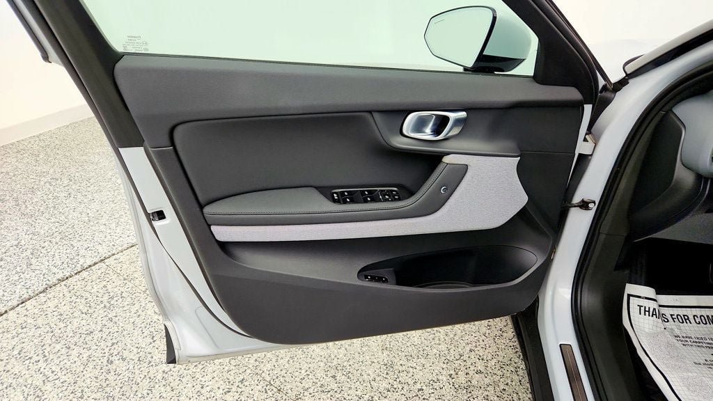 Used 2023 Polestar Polestar 2 w/ Pilot Pack AWD/4WD image 10
