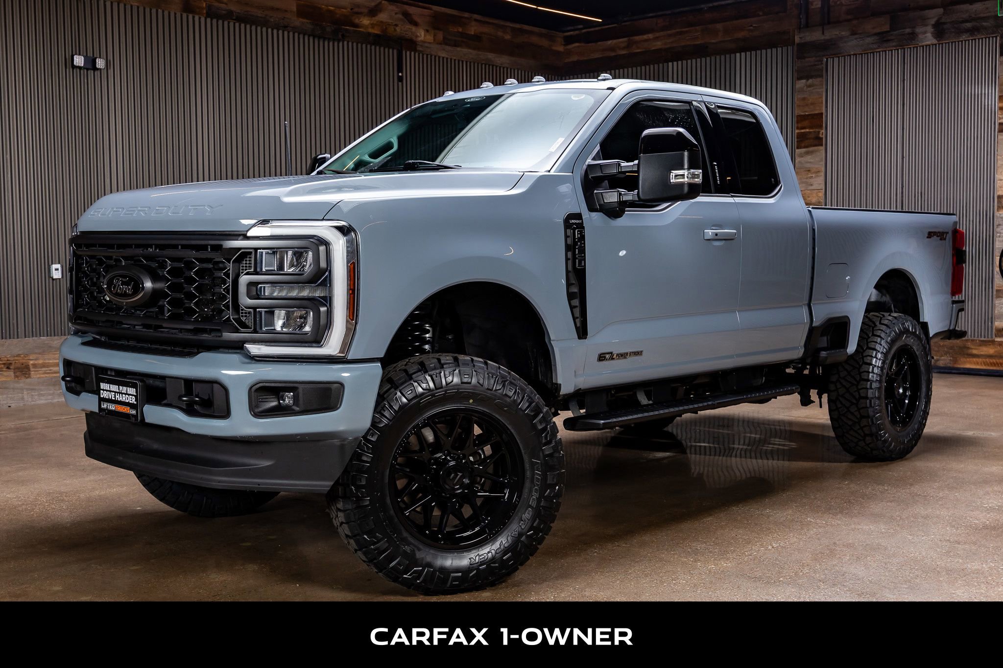 Used 2024 Ford F350 Lariat w/ Sport Appearance Package image 5