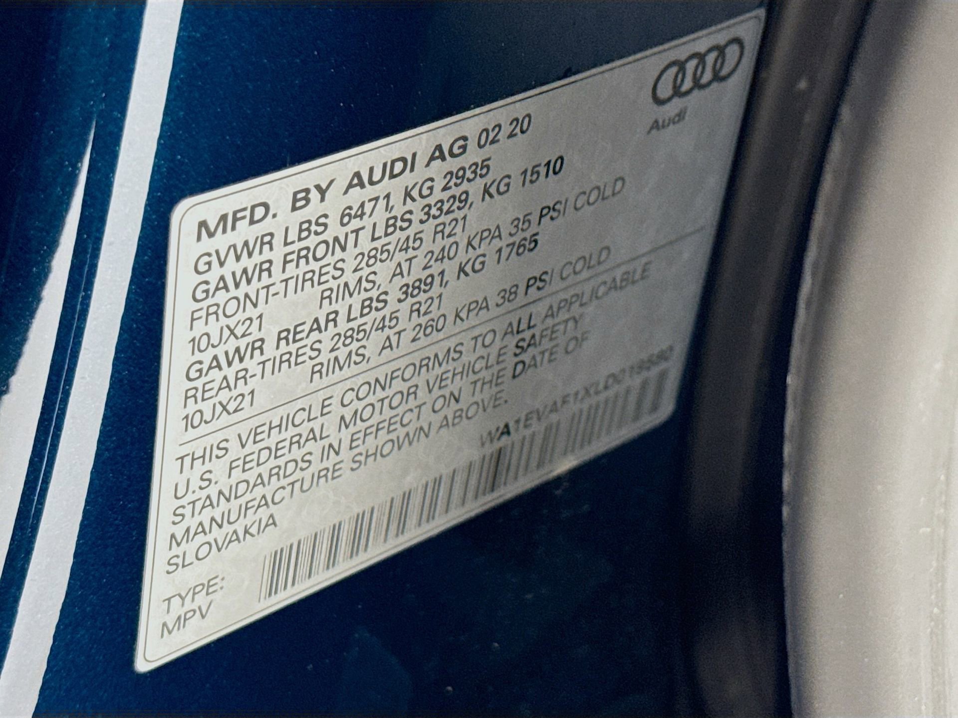 Used 2020 Audi Q8 Premium Plus w/ Premium Plus Package image 34