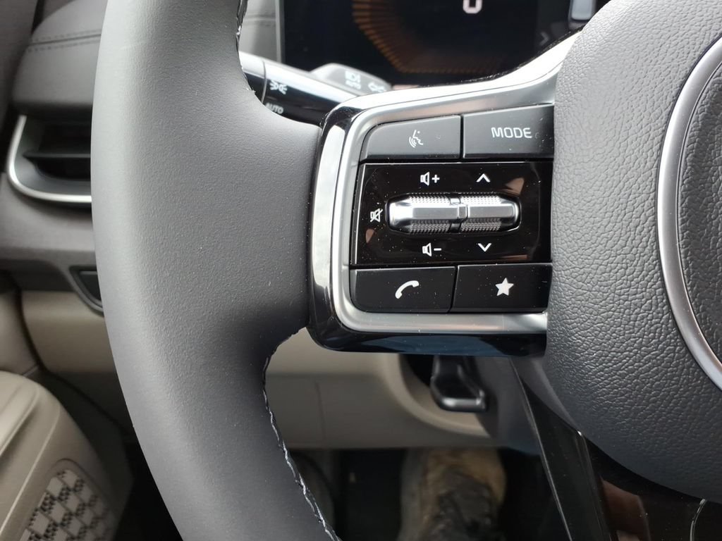 New 2026 Kia Carnival EX FWD image 26