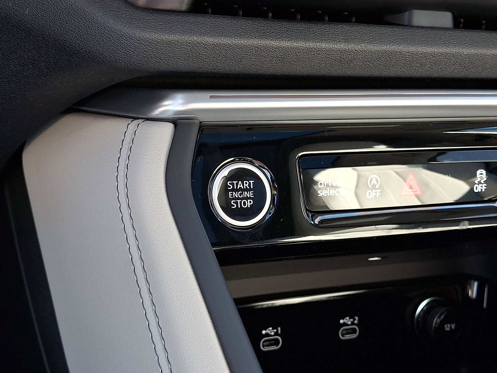 New 2025 Audi Q5 Premium Plus image 16