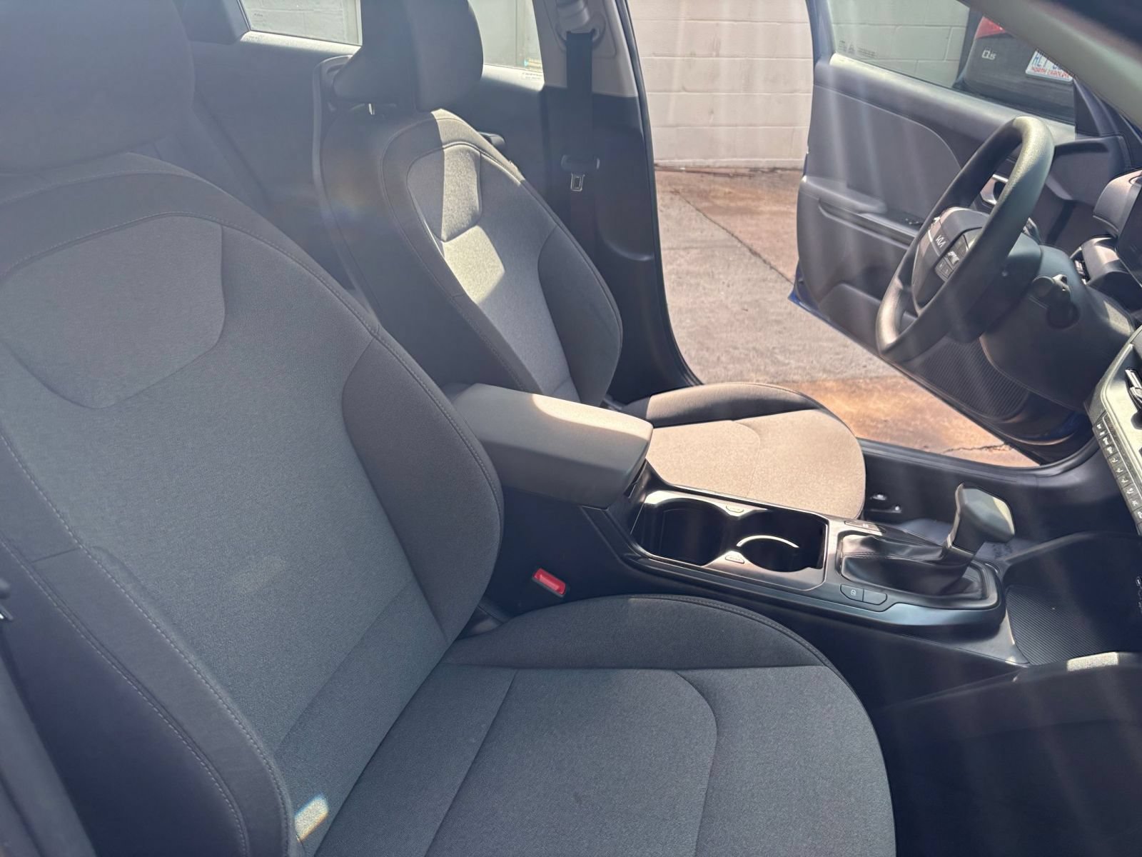 Used 2026 Kia K4 FWD image 23
