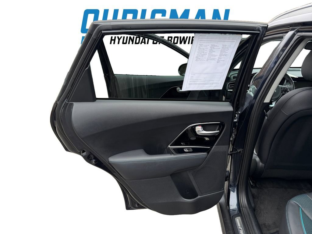 Used 2022 Kia Niro EX Premium image 17