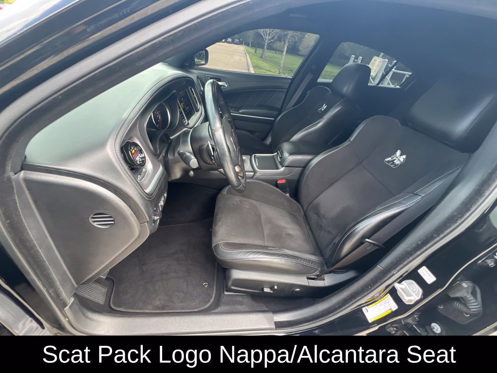 Used 2022 Dodge Charger Scat Pack RWD image 34