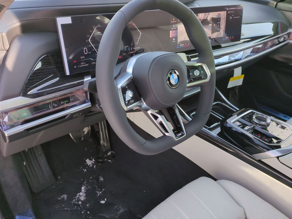 New 2026 BMW 740i xDrive w/ Executive Package image 12