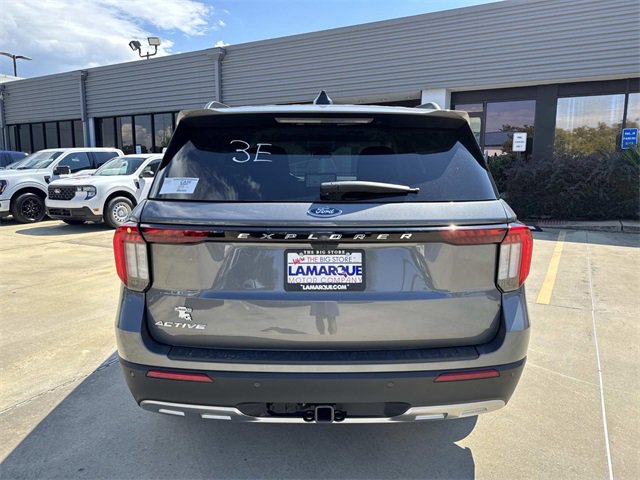 New 2025 Ford Explorer Active w/ Active Comfort Package image 4
