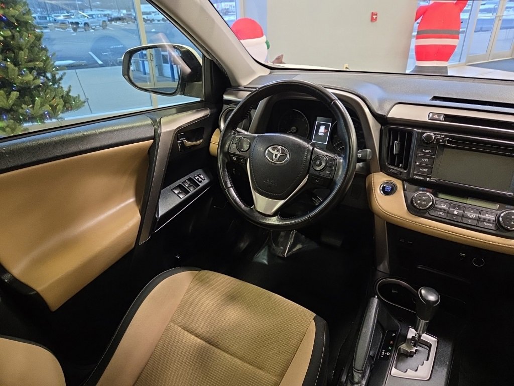 Used 2018 Toyota RAV4 XLE w/ Plus Extra Value Package image 17