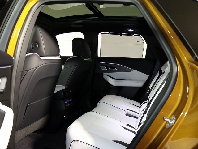 Certified 2024 Acura ZDX Type S image 15