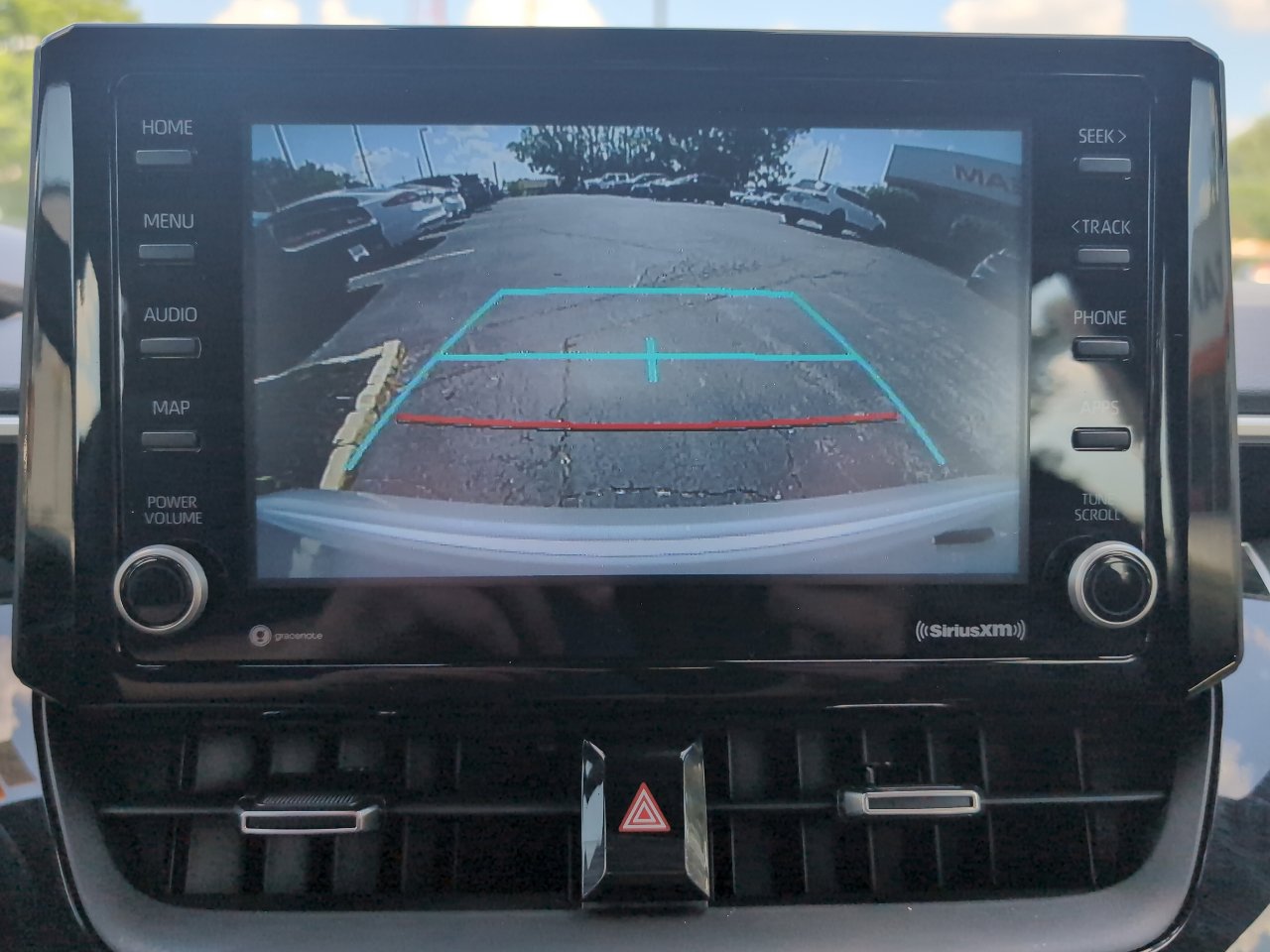 Used 2022 Toyota Corolla SE image 18