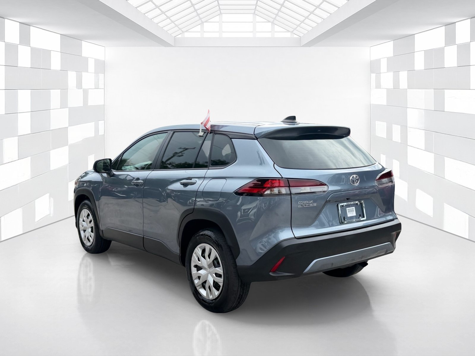 Used 2026 Toyota Corolla Cross L FWD image 5