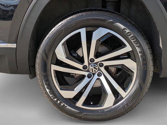 Used 2023 Volkswagen Atlas SEL image 26