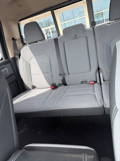 Used 2019 RAM 1500 Big Horn AWD/4WD image 11