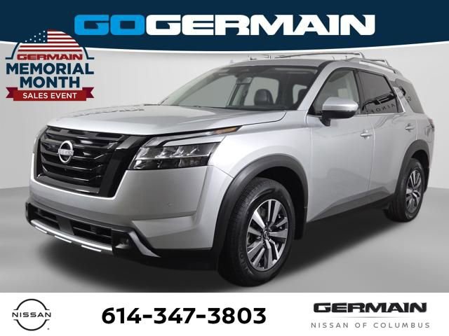 Certified 2024 Nissan Pathfinder SL w/ Black Appearance Package