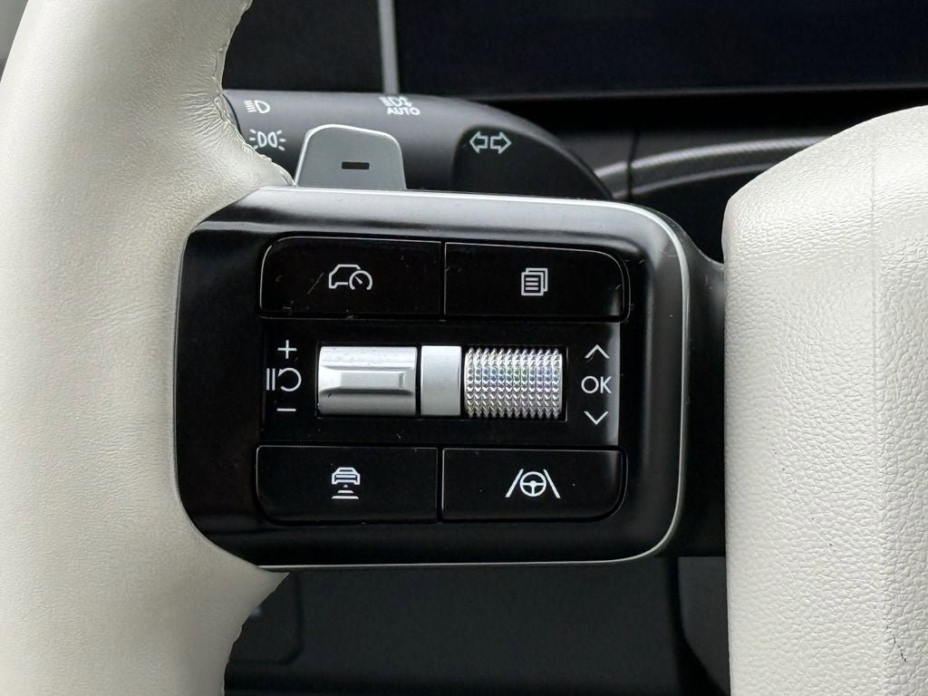 Used 2024 Hyundai Santa Fe SEL FWD image 21