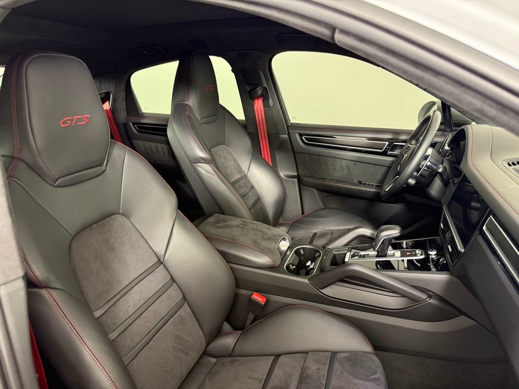 Certified 2023 Porsche Cayenne GTS AWD/4WD image 16