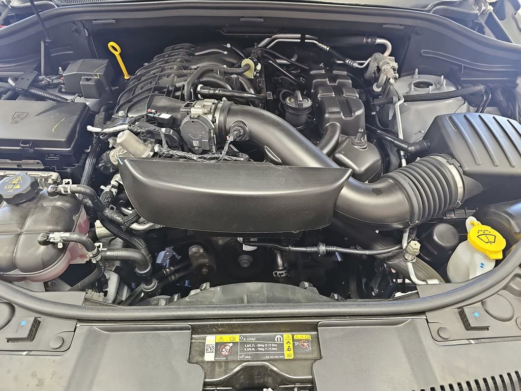 Used 2025 Dodge Durango GT AWD/4WD image 29
