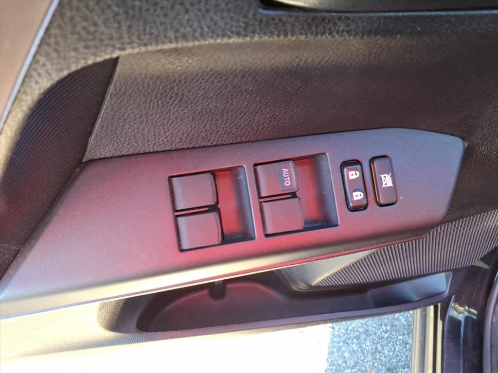 Used 2016 Toyota RAV4 LE image 25