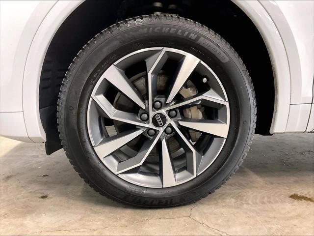Certified 2023 Audi Q5 2.0T Premium Plus w/ Premium Plus Package AWD/4WD image 9